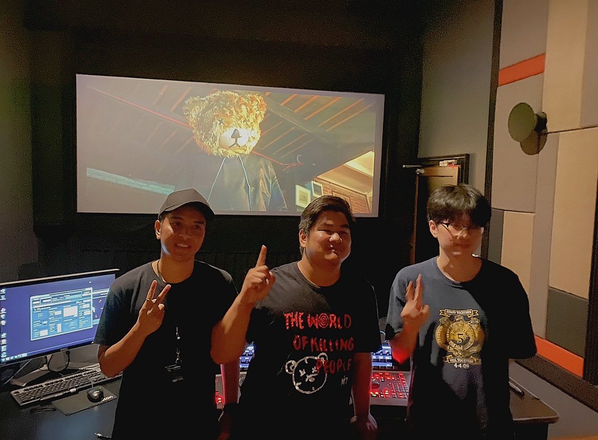 LeeThongkham's tweet photo. Final mixing for #คืนหมีฆ่า. Pure entertainment fun slasher buddy comedy in theater September 1st. #thongkhamfilms #neramitnungfilm #TheBear special thanks @KMOTIONPICTURES team for putting this post process together. https://t.co/cFKKHfLAs5