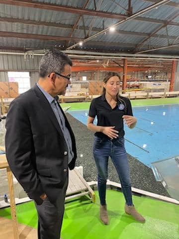 USACEHQ's tweet photo. .@ASACivilWorks Michael Connor, along with Principal Deputy Jaime Pinkham, toured labs at #USACE @armyERDC yesterday to learn about innovative research projects underway. Investing in science, R&amp;D to deliver enduring water-resource solutions is one of the ASACW's top priorities. https://t.co/VN8BjOHTuN