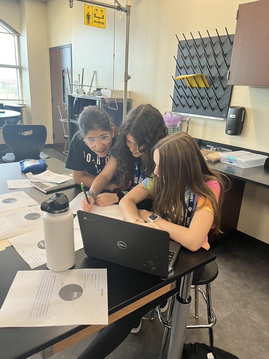 Meghan Batson tweet media