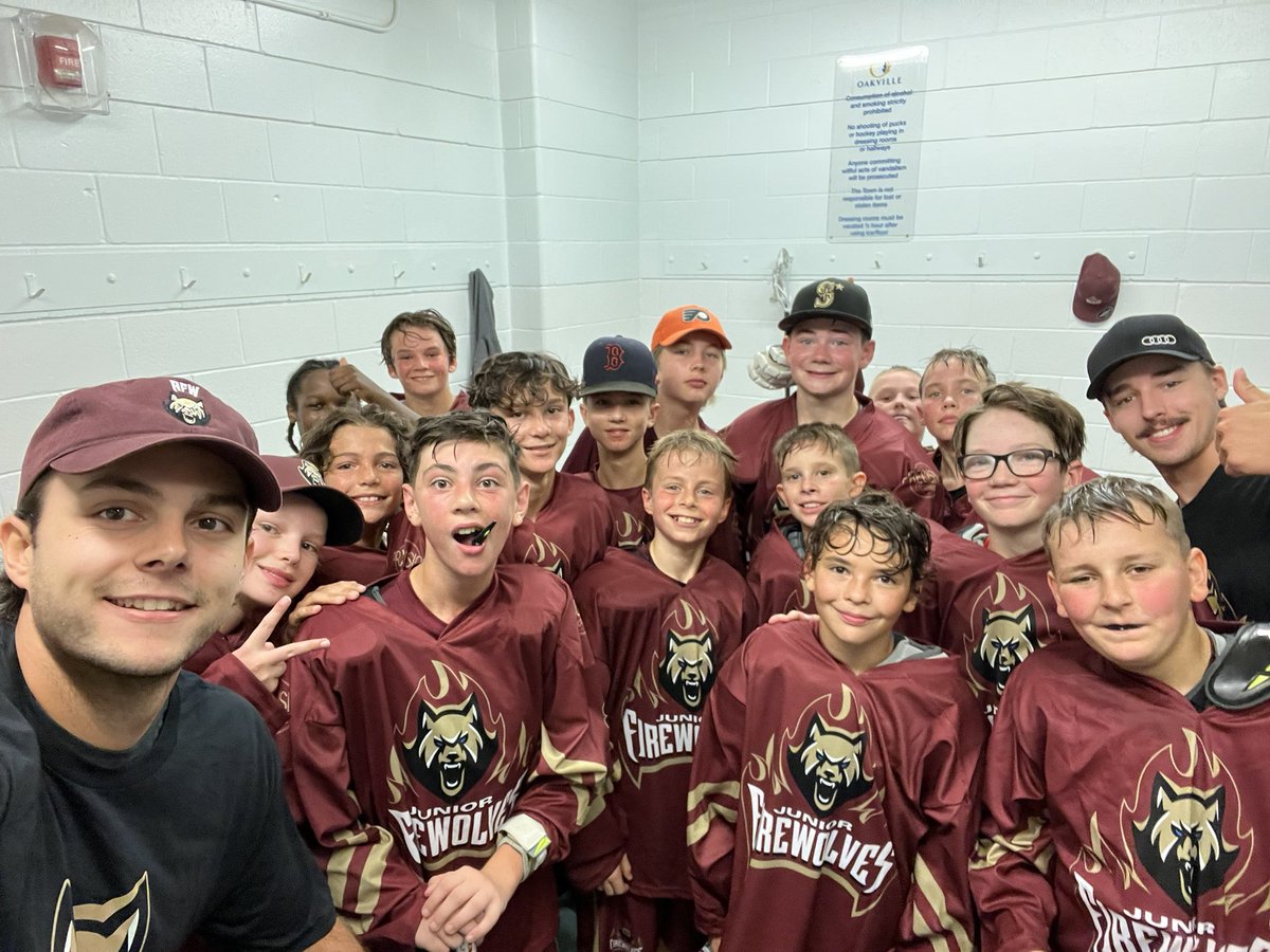 AFWTrAcademy's tweet image. The U13 FireWolves bring us our first Jr. NLL Tournament Game win with their victory against the Jr. Philadelphia Wings! 🔥🐺🥍