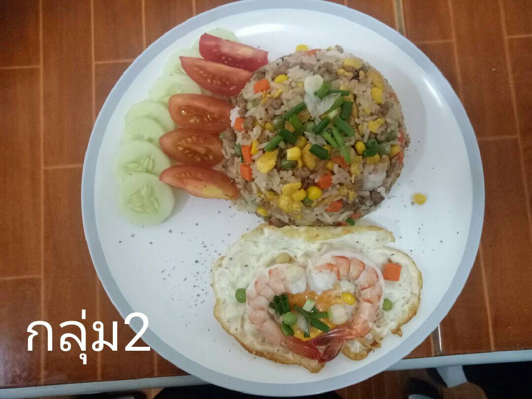 __no_name__2's tweet photo. เทียยย! วันนี้ตอนเช้าที่โรงเรียนของเรา ครูให้จับกลุ่มกันทำอาหารร และนี่คือสิ่งที่กลุ่มเราได้!

#อวดน้องเทีย https://t.co/CZabI9J03M