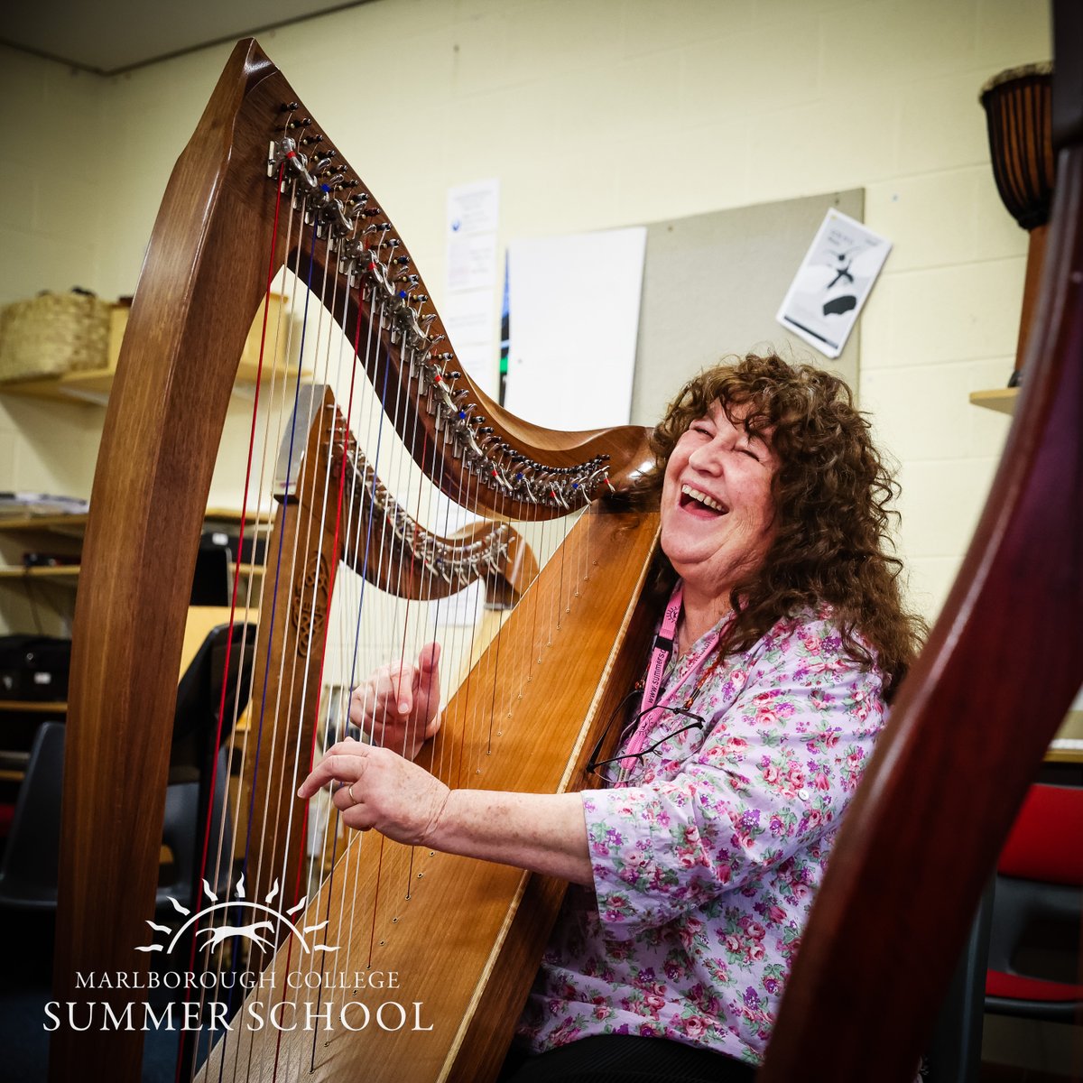 MCol_Summer's tweet photo. While September heralds the start of a new academic year, it's also a great time to reflect on just some of the amazing things you've learnt @MCol_Summer.

First up in our #throwbacktoschool are some very happy harpists in Janet Harbison's class! https://t.co/ASPY7Yunmg