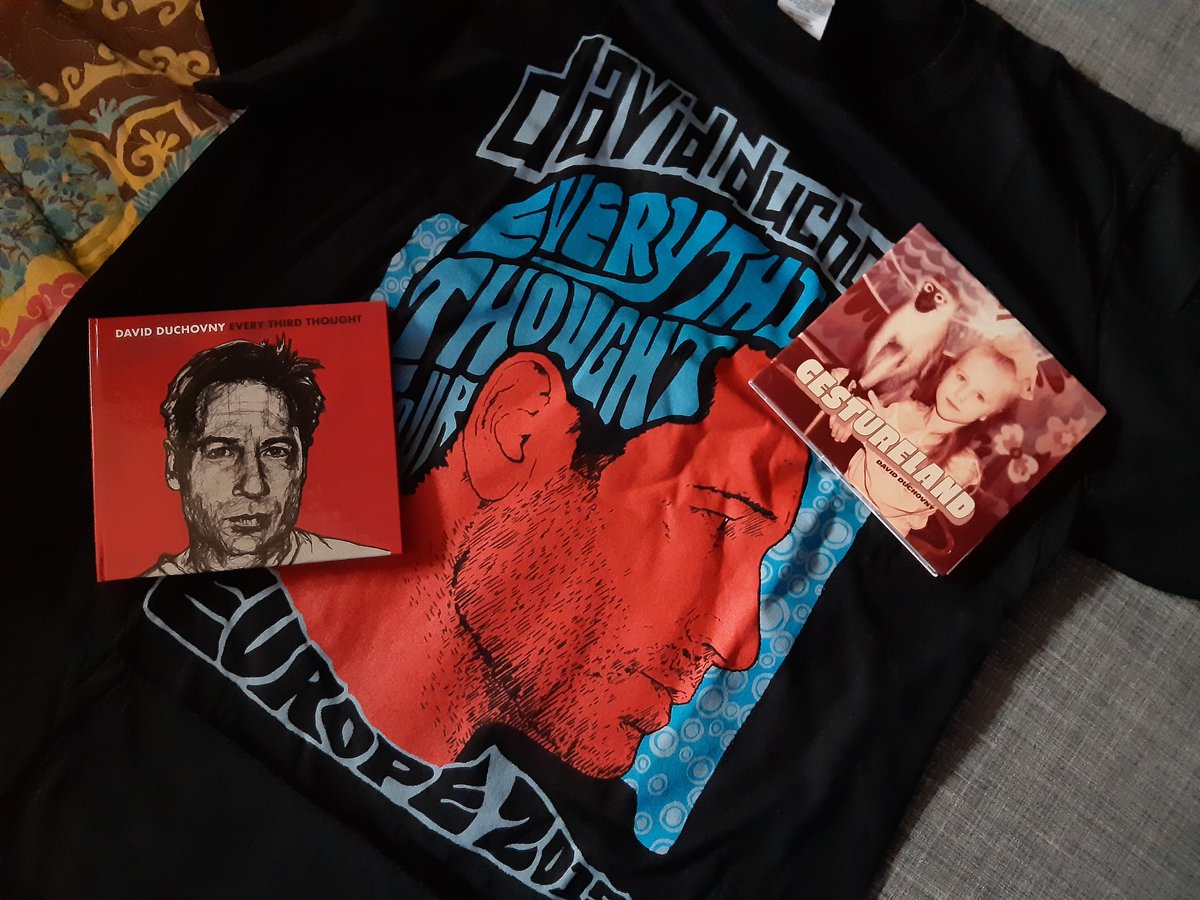 asisoutthere's tweet photo. YAYYY!!! Double mail day! 🤩 My DD orders finally arrived! Love the CDs and the t-shirt is so soft! Now, I'm more than ready for the soon-to-be announced new European tour, right @davidduchovny? 😬🙏 #gestureland #everythirdthought #davidduchovny https://t.co/YHPEBc5F1W