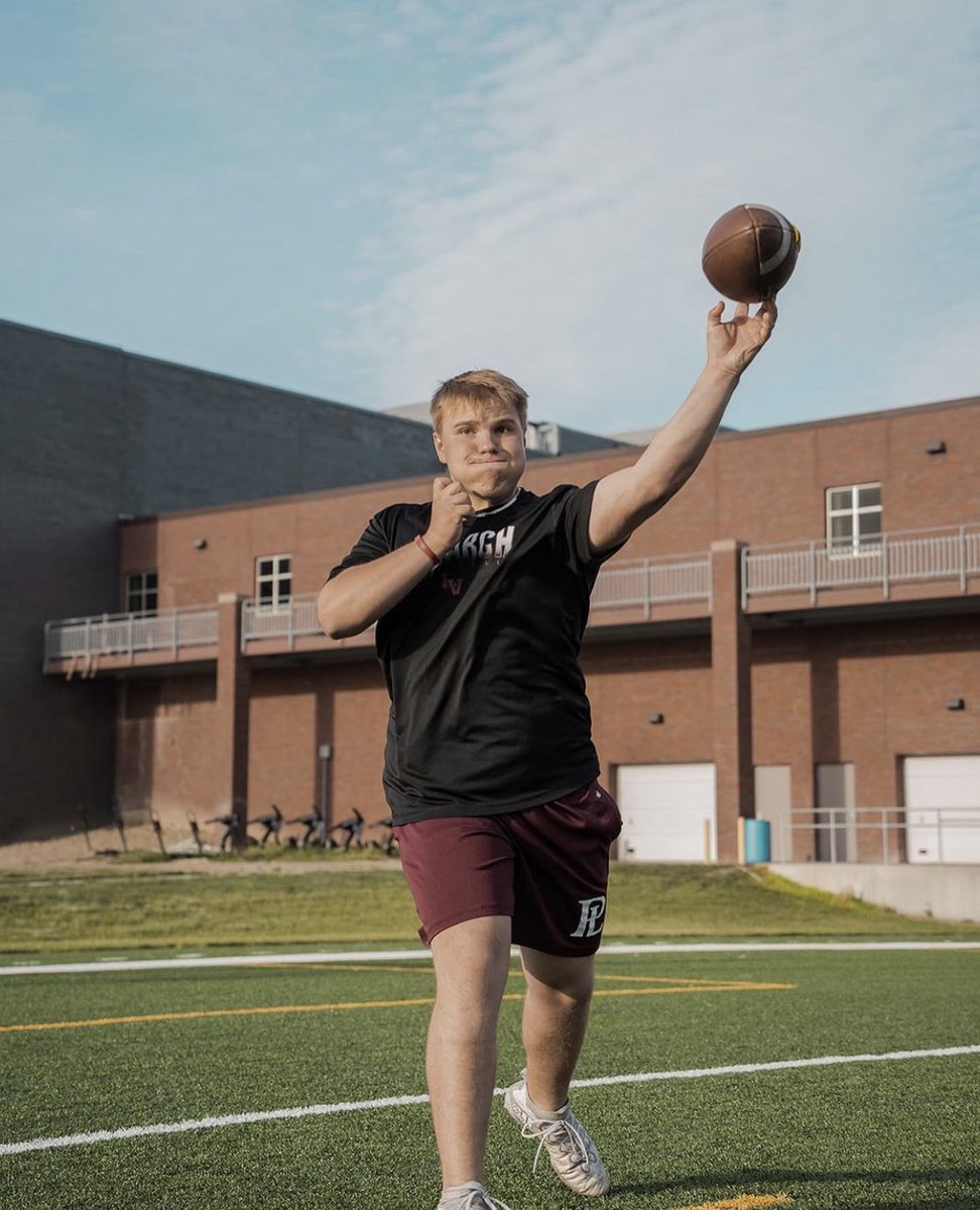 notjacobpadilla's tweet photo. JUST IN. Papio Jr. Qb Connor Ossenfort’s status changed to questionable tonight against Millard North (digestion malfunction). My sources say he and his girlfriend went overboard at China Buffet. https://t.co/L1J3t8u6Gx