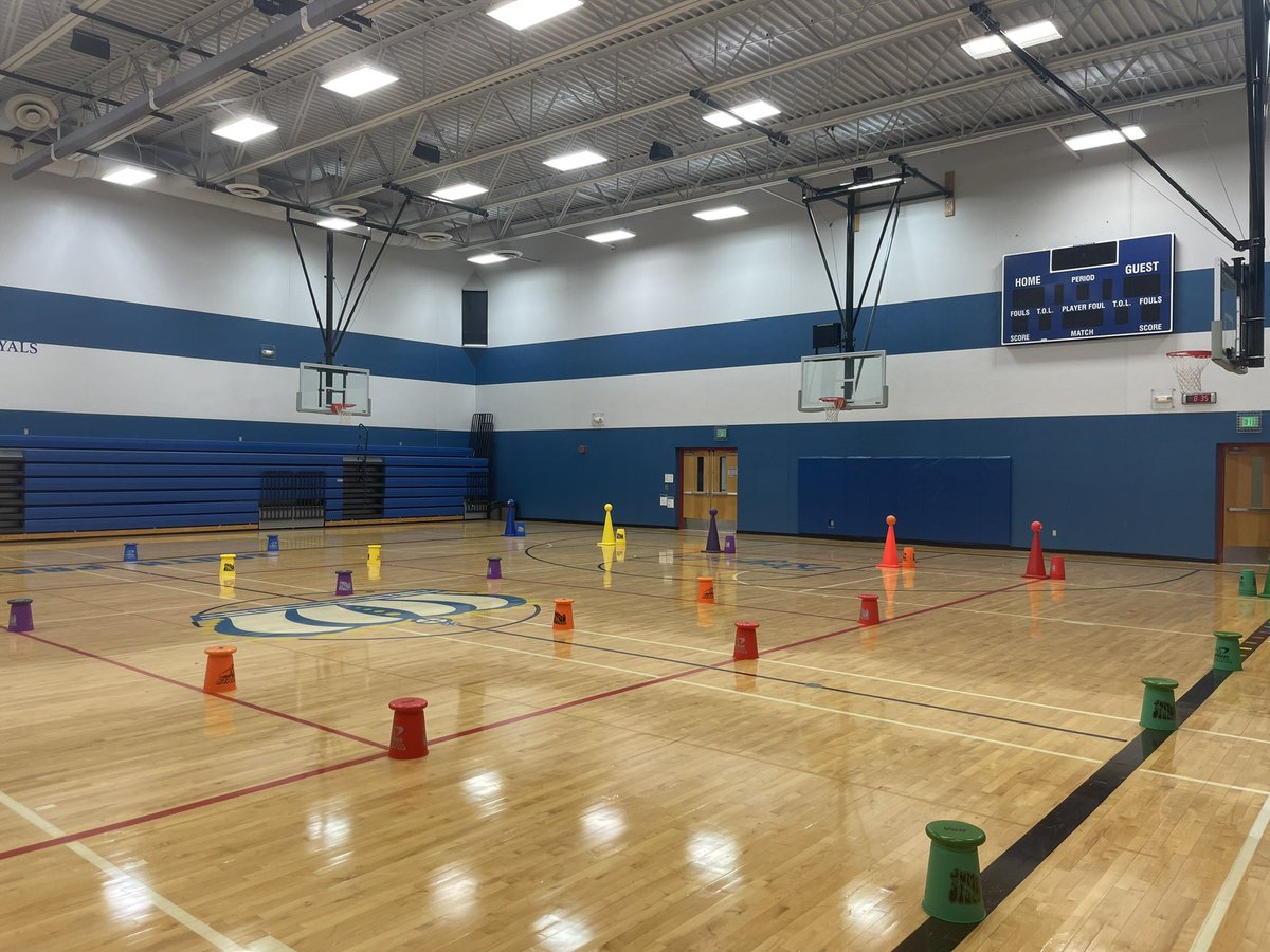TeskePE's tweet photo. Space Invaders to finish out our first week of throwing and catching unit. It was a great first full week with students. Go Royals! 💙 https://t.co/XGL5bMl8tw