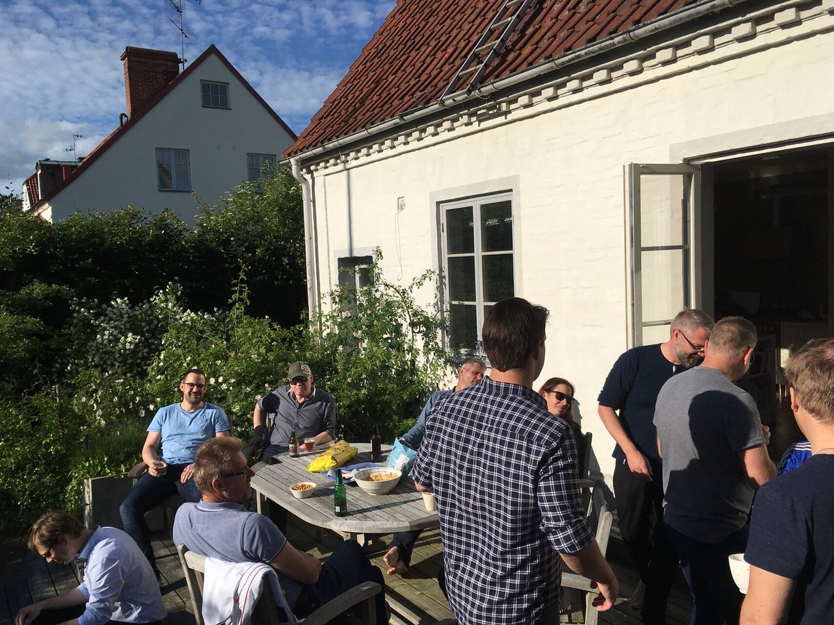 Christopher Neuhaus tweet media