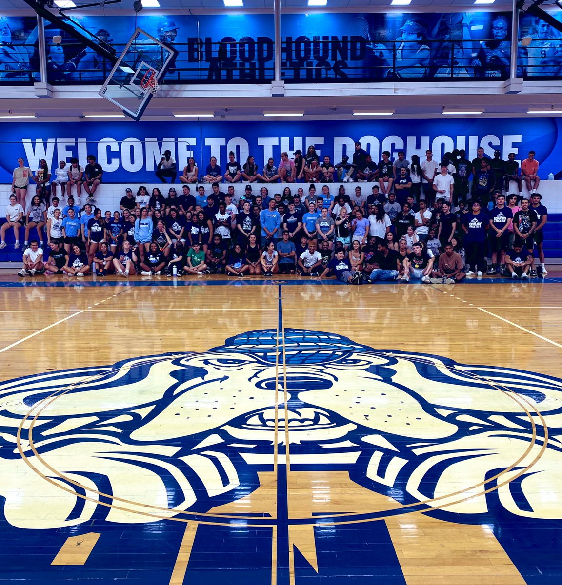 JJCMBasketball's tweet image. A great start to the 22-23 year! #BlueCollar