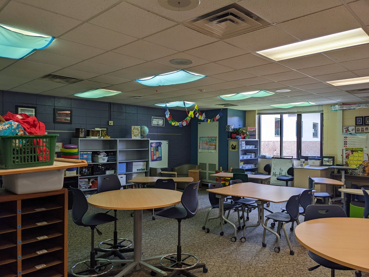 ooonce's tweet photo. Back to school is such an exciting time, I can't wait to meet my new 6th grade students! 📚🍎 @TammyReich @TimmisChris https://t.co/laKfJBYw4f