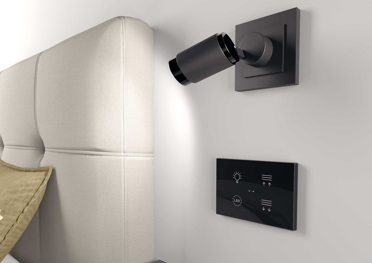 Nieuw in #Zennio Flat familie: Flat XL! 💡

Flat XL (80x120mm) is een nieuwkomer in de Flat familie en is de vergrootte versie van Flat X. Bekijk alle informatie over deze elegante schakelaar op onze eCatalog: ecatalog.vecolux.be/shop?search=Fl…

#knx #smarthome #Inspiration