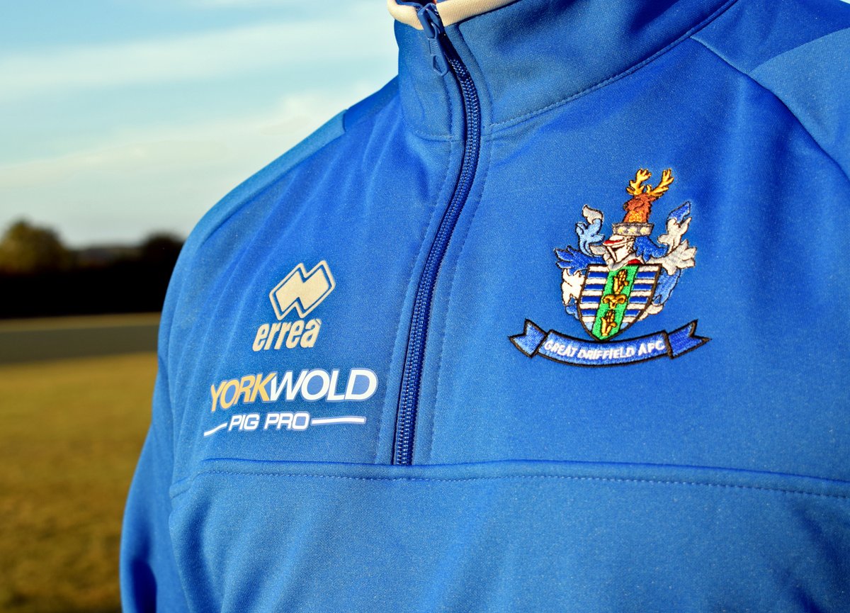 GreatDriffAFC's tweet photo. The Mansell top is just part of the range available in our club shop.
Be part of the journey.
#greatdriffield #football #nonleaguefootball #soccer #grassroootsfootball #greatdriffafc https://t.co/G1X07QVMAG