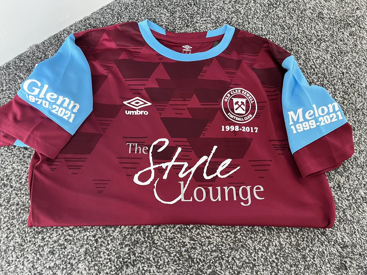 OldCleeSewell's tweet photo. A huge thank you to Di at The Style Lounge for being our main shirt sponsor for the new season! We really appreciate your support‼️

Our kit once again is a tribute to our 3 great friends we have lost. 

#OCC #ForSewell #ForMelon #ForGlenn https://t.co/pZn6W9XYhA