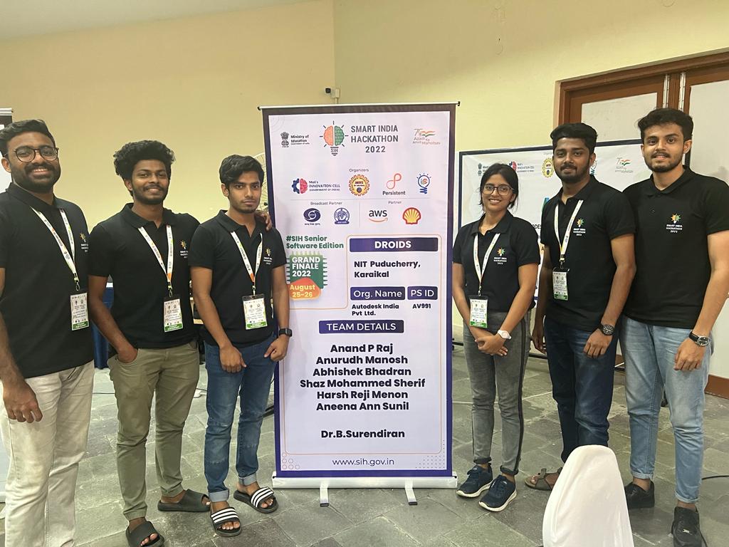 nitpyofficial's tweet photo. Team "THE DROIDS" from #NITPuducherry was  shortlisted for the Grand Finale of #SmartIndiaHackathon2022 

Team: Anand P Raj (EEE), Anurudh Manosh (Civil), Abhishek Bhadran (Mech), Shaz Mohammed Sherif (EEE), Harsh Reji Menon (ECE), Aneena Ann Sunil (ECE)  
@eduminofindia https://t.co/iKh7S26sAp