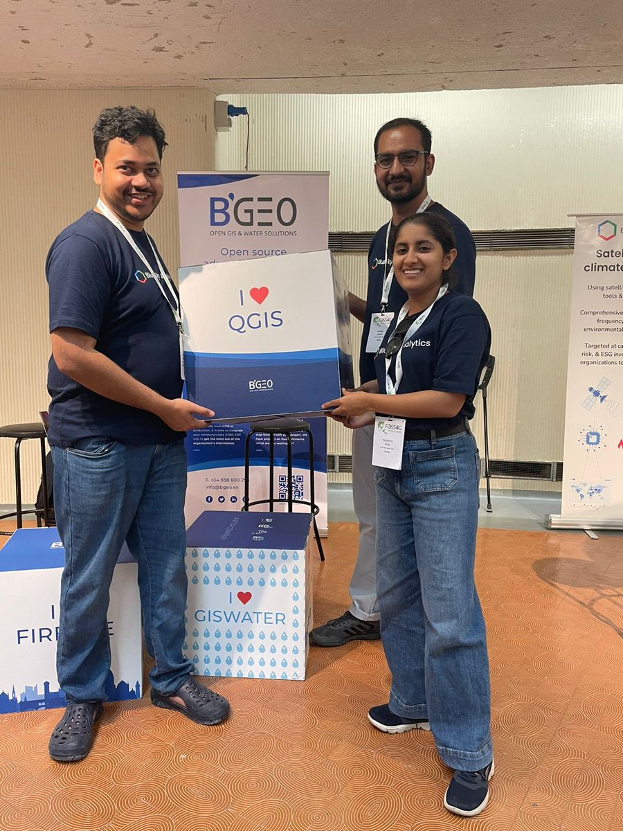 Blue Sky Analytics (@blueskylab) on Twitter photo Stopped by to participate in the #bgeoqgischallenge !
<a href="/bgeo_opengis/">BGEO</a> <a href="/therookiepro/">Kshitij Purwar ๐ฐ๏ธ ๐๐จโ๐ป</a> <a href="/SaheelAhmed4/">Saheel Ahmed</a>
#FOSS4G2022 Stopped by to participate in the #bgeoqgischallenge !
<a href="/bgeo_opengis/">BGEO</a> <a href="/therookiepro/">Kshitij Purwar ๐ฐ๏ธ ๐๐จโ๐ป</a> <a href="/SaheelAhmed4/">Saheel Ahmed</a>
#FOSS4G2022