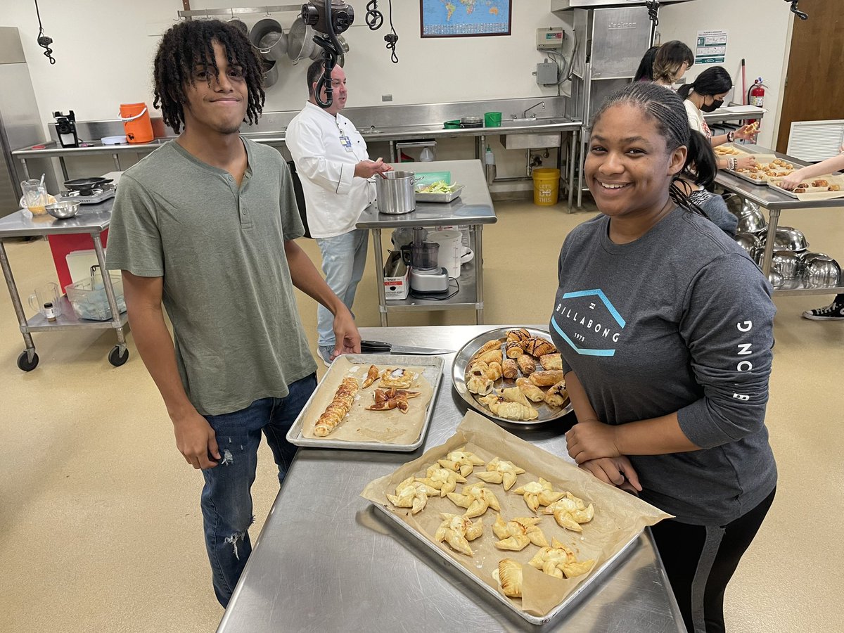 jhsmagnet's tweet photo. And here’s some of our Senior Culinary students final laminated dough project! They did a phenomenal job. 🥐 🐉 @tampajhs @SDHCMagnet @JHSCulinaryLA https://t.co/x9fM5UhBIV
