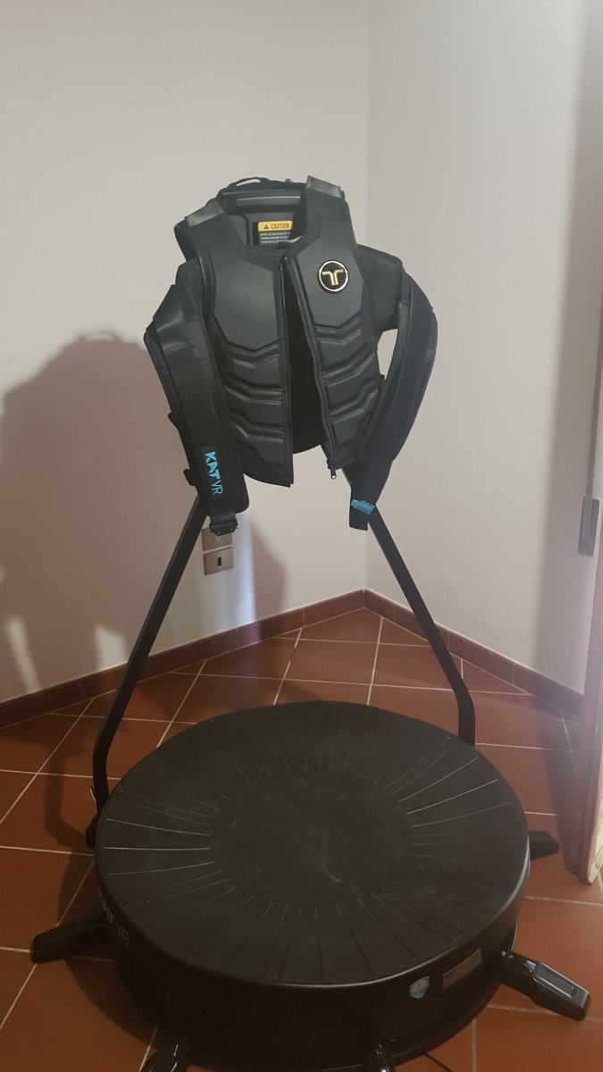 KnightParcival's tweet photo. Buona serata gente
Oggi siamo in #live su #twitch con #fallout4vr
Buona Visione
https://t.co/RbNc02wxvv
#katwalkc #bhaptaticsx40 #Fallout #Fallout #bethesda #pcvr #vr #steamvr #metaquest #gameplay #gaming #twitchita #twitchstreamer #twitchgamer #twitchlive #twitchaffiliate https://t.co/Irt2veg4xX