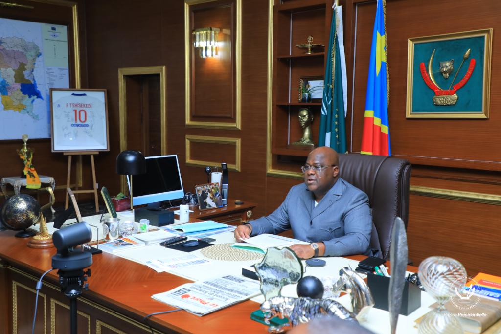 Presidence_RDC's tweet photo. #RDC #ConseilDesMinistres I 26.08.2022 #CiteUA #Kinshasa
Le chef de l'État, Félix Antoine Tshisekedi Tshilombo, préside, par visioconférence, le 66eme Conseil des ministres, ce 26 août, à la Cité de l'UA. Le porte-parole du gouvernement fera le compte-rendu  en fin d'après-midi. https://t.co/dXSnZMAQWW