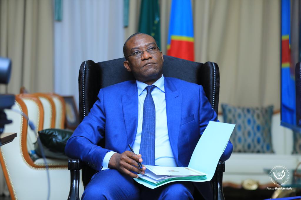 Presidence_RDC's tweet photo. #RDC #ConseilDesMinistres I 26.08.2022 #CiteUA #Kinshasa
Le chef de l'État, Félix Antoine Tshisekedi Tshilombo, préside, par visioconférence, le 66eme Conseil des ministres, ce 26 août, à la Cité de l'UA. Le porte-parole du gouvernement fera le compte-rendu  en fin d'après-midi. https://t.co/dXSnZMAQWW
