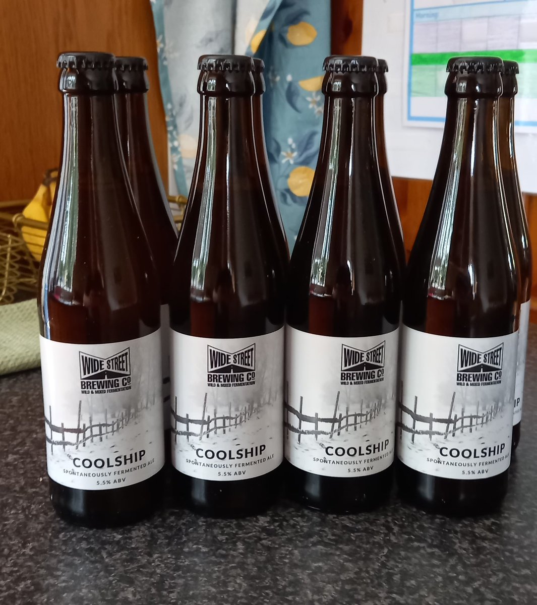 craig1scotty's tweet photo. 8 btls of the new brew from @WideStreetBrew a 5.5% #craftbeer #Ale got from @YardsAndCrafts #DrinkIrish #supportcraftbeer #CoolShip https://t.co/gbU3kb7qBn