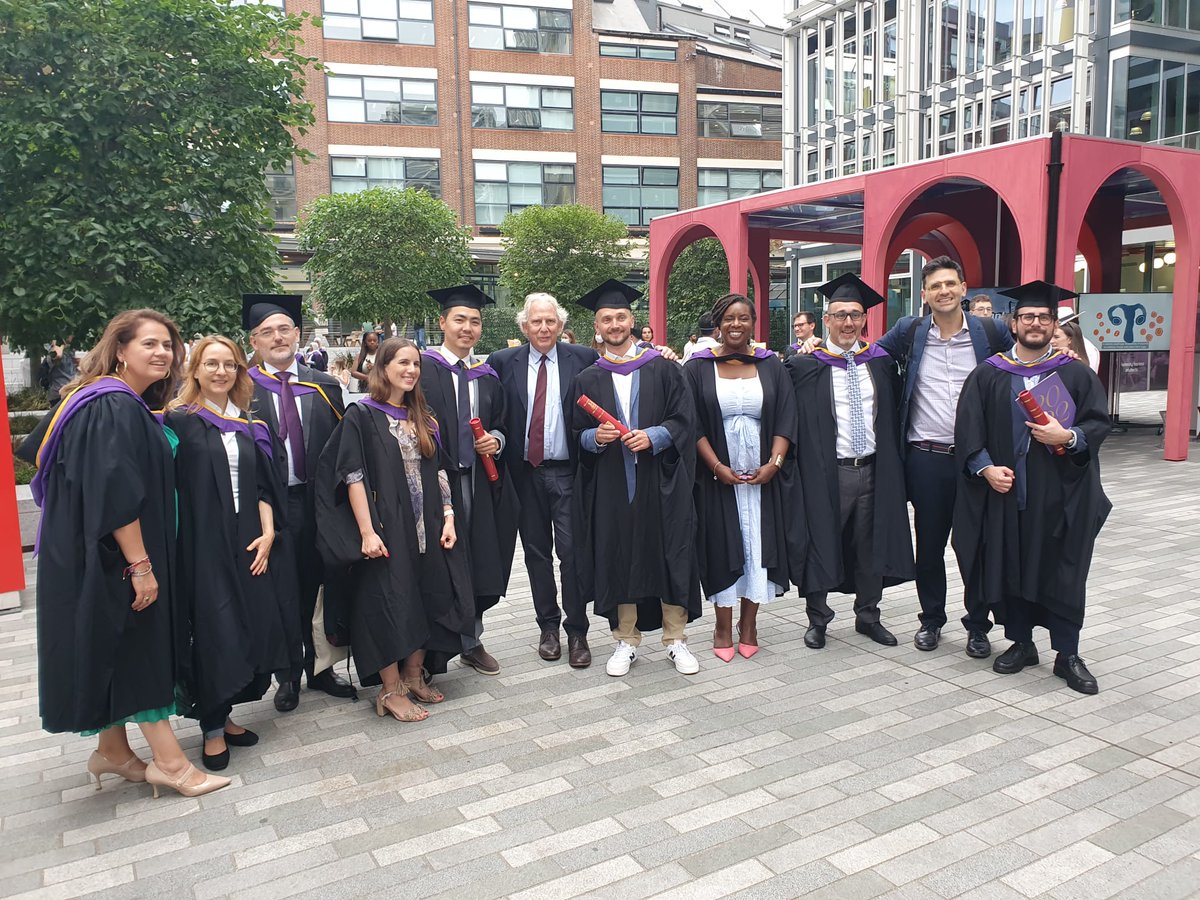 LSECities's tweet photo. Many congratulations to the #ExecMScCities #Classof20/21 who graduated on the LSE Campus this summer! https://t.co/mH9ULPuvoN