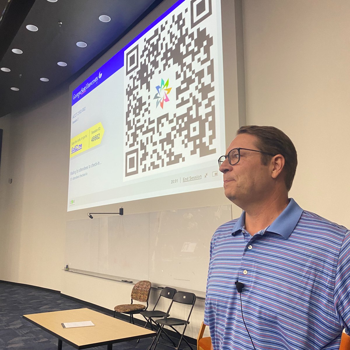 RobinsonEdTech's tweet photo. Prof. Casey Potts testing out the https://t.co/fau3n47ogL app yesterday in Principles of Acct II.  This app is a good option for taking large class attendance and getting summary reports in a matter of seconds. @RobinsonCollege #edtech #highered #rcbcts https://t.co/UXiEjBiOUb