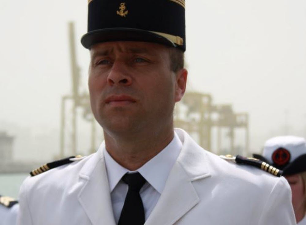 #PhilippeFrançois est chevalier de la Légion d’Honneur, officier de l’Ordre National du Mérite, titulaire de la Croix de guerre TOE et de la Croix de la Valeur Militaire.

25 ans au service de la France 🇫🇷

#JeSoutiensPhilippeFrançois