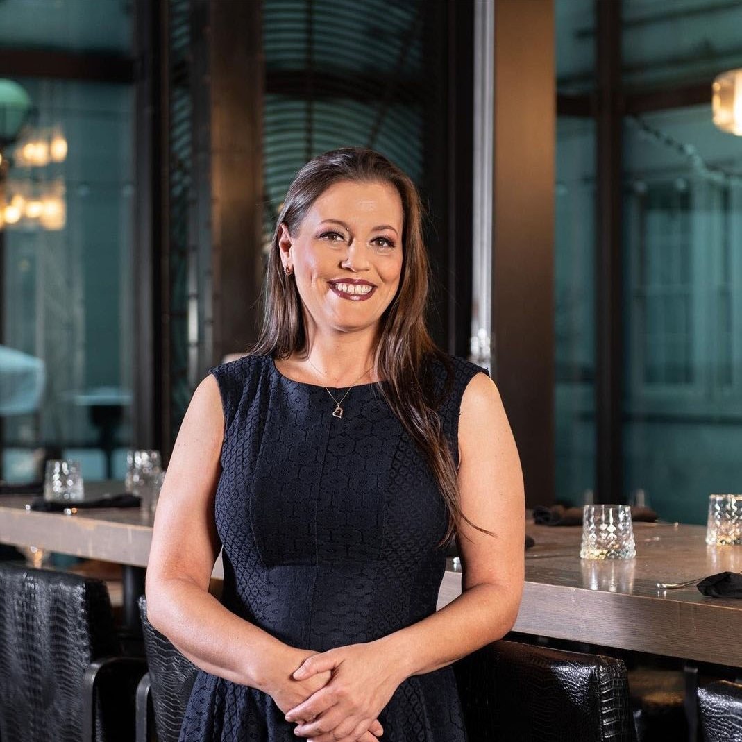 PebblebrookPEB's tweet photo. We're extremely proud of our female General Managers, and we're here celebrating them on #WomensEqualityDay! Thank you to Sarka Takovich, Sherry Abedi and Stephanie Carre @Somobeachresort @DirtyHabitDC https://t.co/XWZCzzWLal