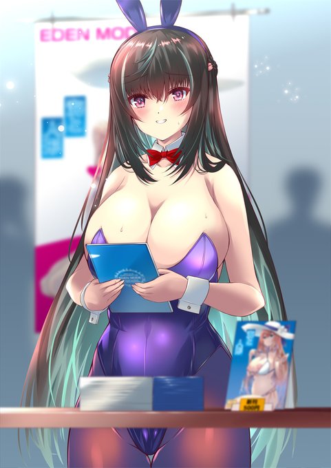 同人誌即売会で売り子をするうちの子 #オリジナル #うちの子 #創作 #女子高生 #巨乳 #バニーガール  