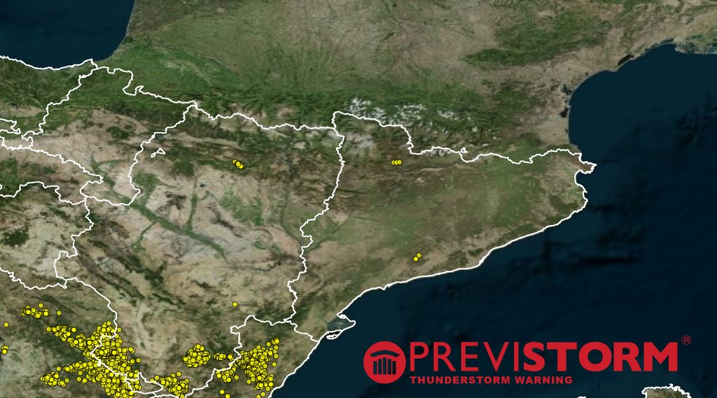 INGESCO's tweet photo. En las últimas 2 horas han sido detectados 6437 rayos en el noreste de la Península Ibérica. #INGESCO https://t.co/3nd7zXZeNO