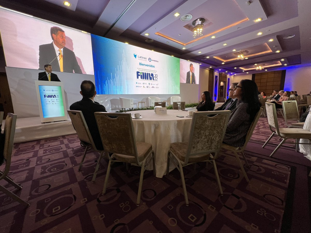 BolsaValoresSV's tweet photo. Inicia FIMVA 2022 en Panamá, con las palabras de Valentín Arrieta, Presidente de AMERCA. Evento que reúne a los ecosistemas bursátiles para hacer negocio
#AMERCA #FIMVA https://t.co/3YbjmVQkfw