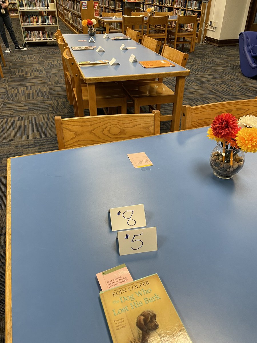 jctmslibrary's tweet photo. Learning about the library with SCOOT #growingreadersgrowingleaders @jctms_jcps @JCPSKY @JCPSAsstSuptMS @JCPSLMSDrLynn @Principal_JCTMS @JCPS_LMS https://t.co/oH4Wjw5kMm