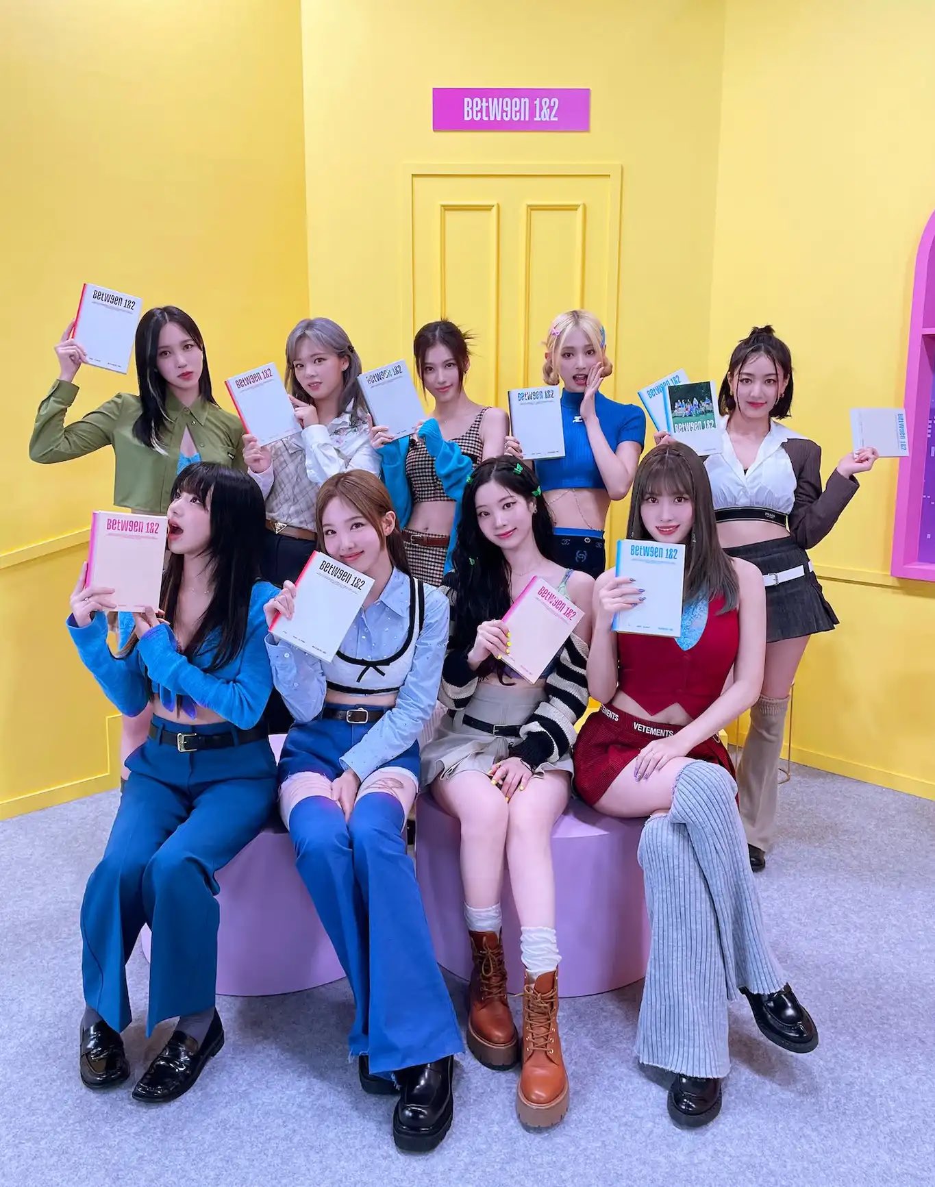 TWICE on Twitter: "ONCE💕 Did you get &lt;BETWEEN 1&amp;2&gt; albums? We  all got one✌️🙌 Show your albums using #MY_BETWEEN1and2  https://t.co/uT33FA7p9S ❣Listen "BETWEEN 1&amp;2" HERE👇  https://t.co/ipcfsZGYmw #TWICE #트와이스 #BETWEEN1and2 ...