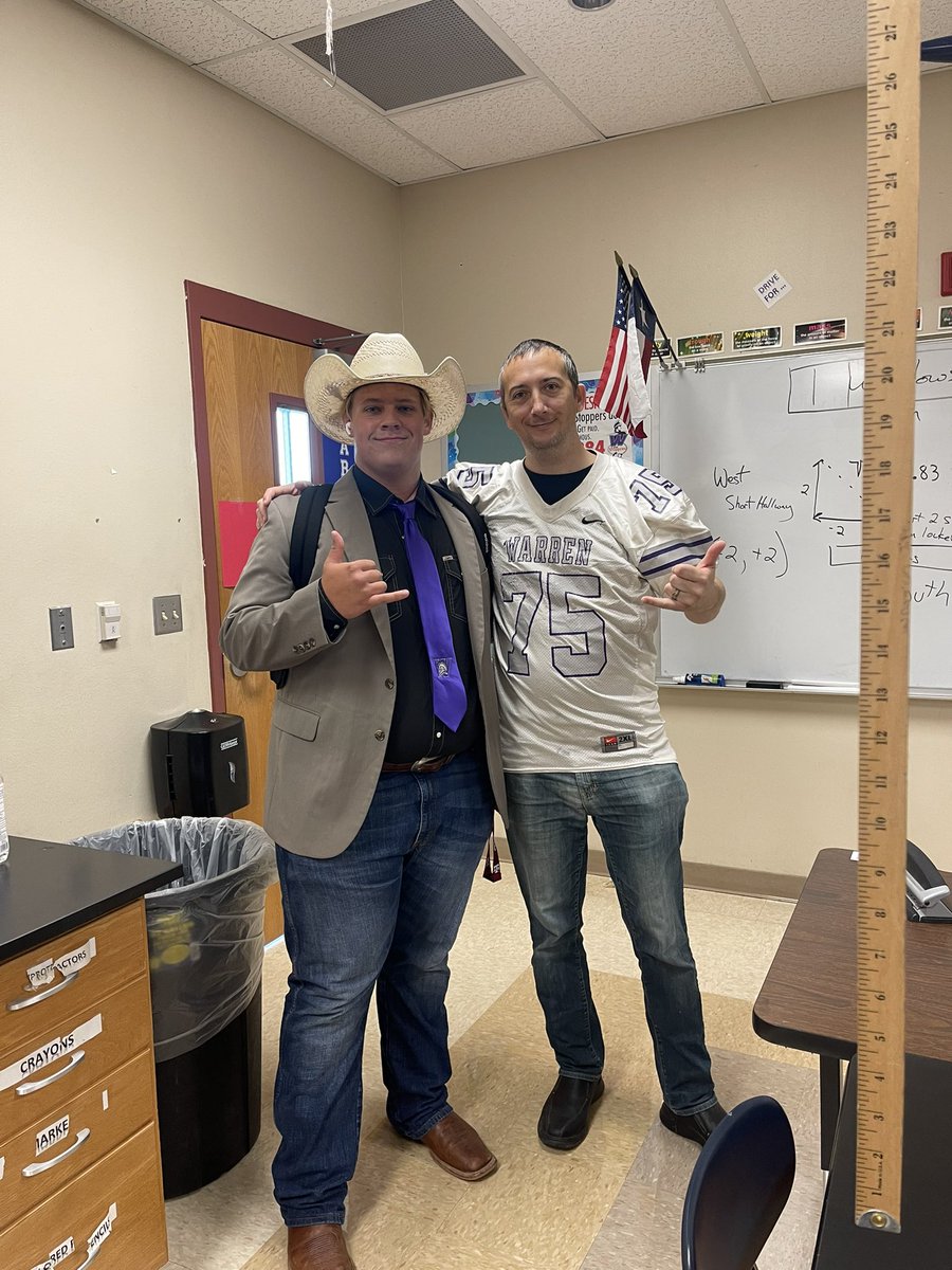 hermes_garrett's tweet photo. Love to see the support from Mr. Huvar #75 @LittrellJosh @WarrenNisd https://t.co/ElXE91ltlQ