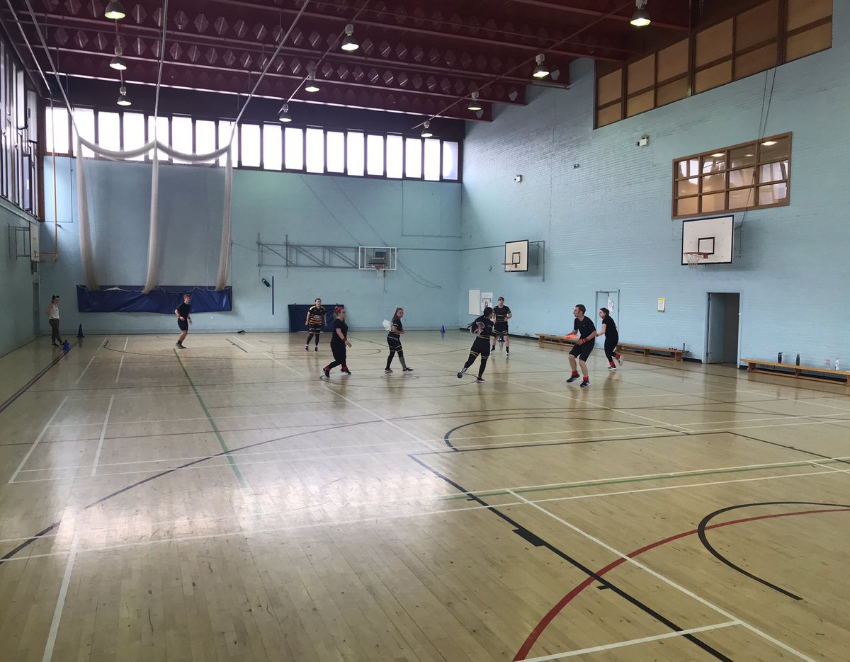 pedagogypaul's tweet photo. A positive start for this year’s  #UoEPGDEPE students @MorayHouse. We’re all tightly bonded after a #sporteducation season and ready for more. #beezzzz #bears #rascals #panthersightings 👀 https://t.co/YLQ9GVE4KL