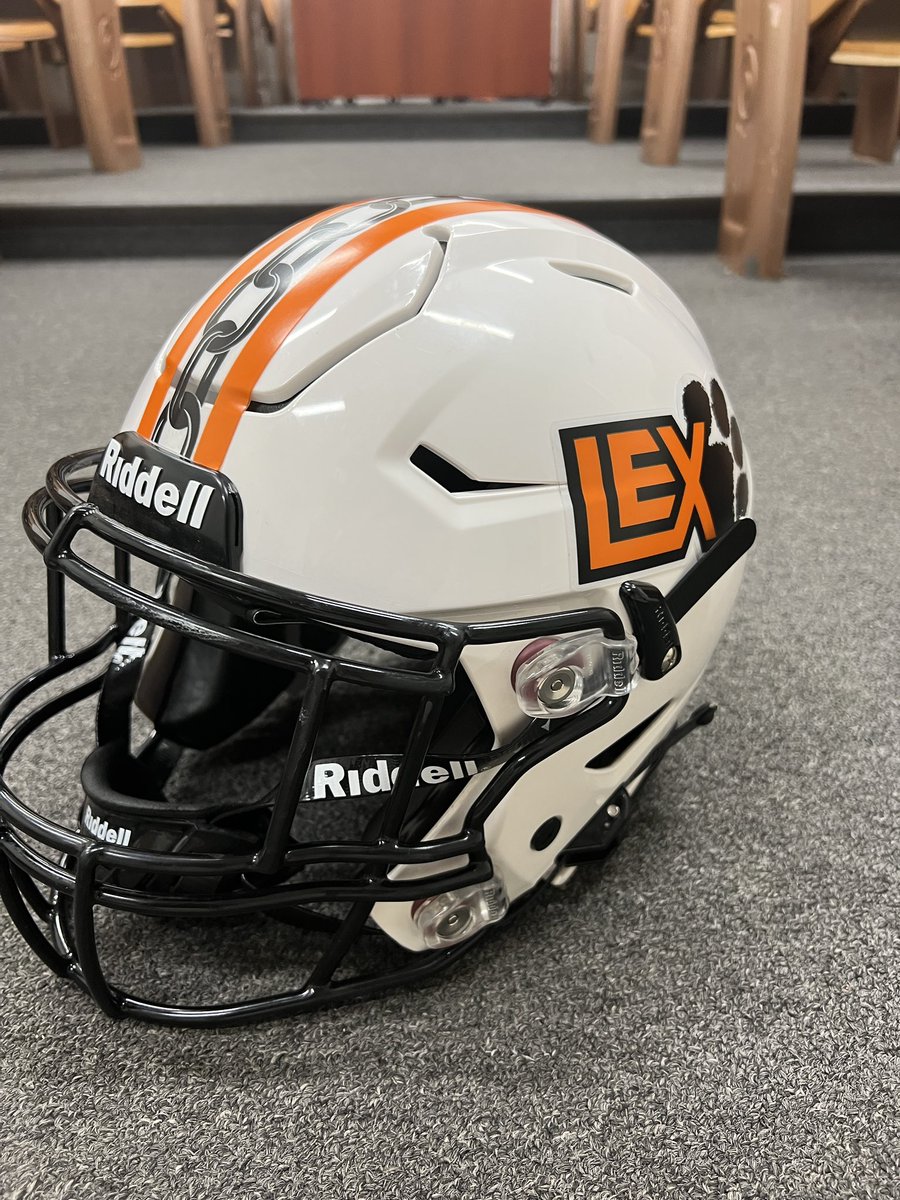 CoachG_75's tweet photo. @prolinedesigns has the Dawgs looking clean this year. https://t.co/YXEFVsjKWZ