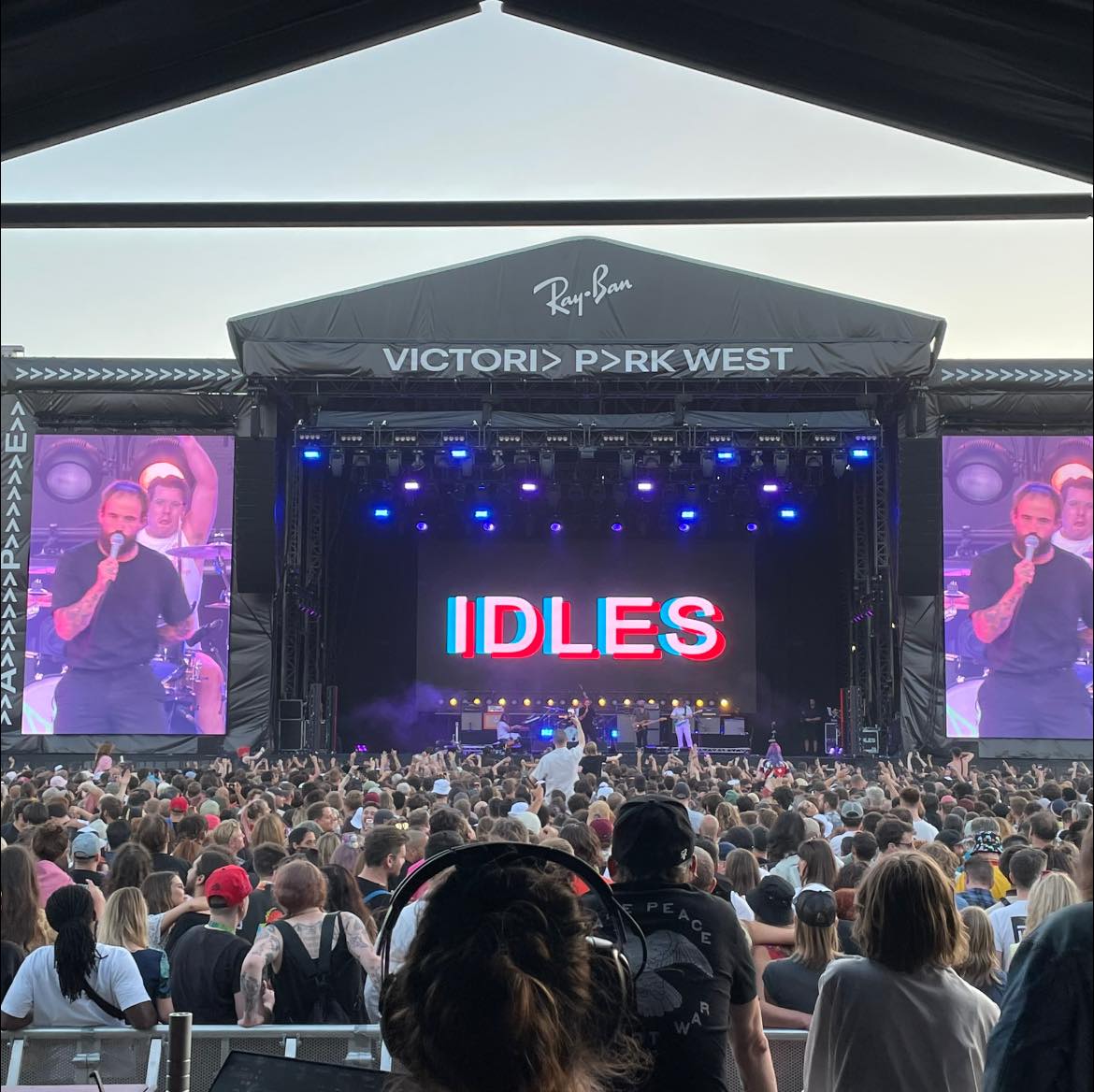 MartinAudioLtd's tweet photo. Thank you to everyone who has taken part in our #RigsAtGigs competition over the festival season! Our final winner is David Preston from @Capital_Sound / @Solotech_Inc feat. WPL at All Points East in Victoria Park, London. Find out more: https://t.co/kmh3AIIEbU #MartinAudioLive https://t.co/U3UL36pHib