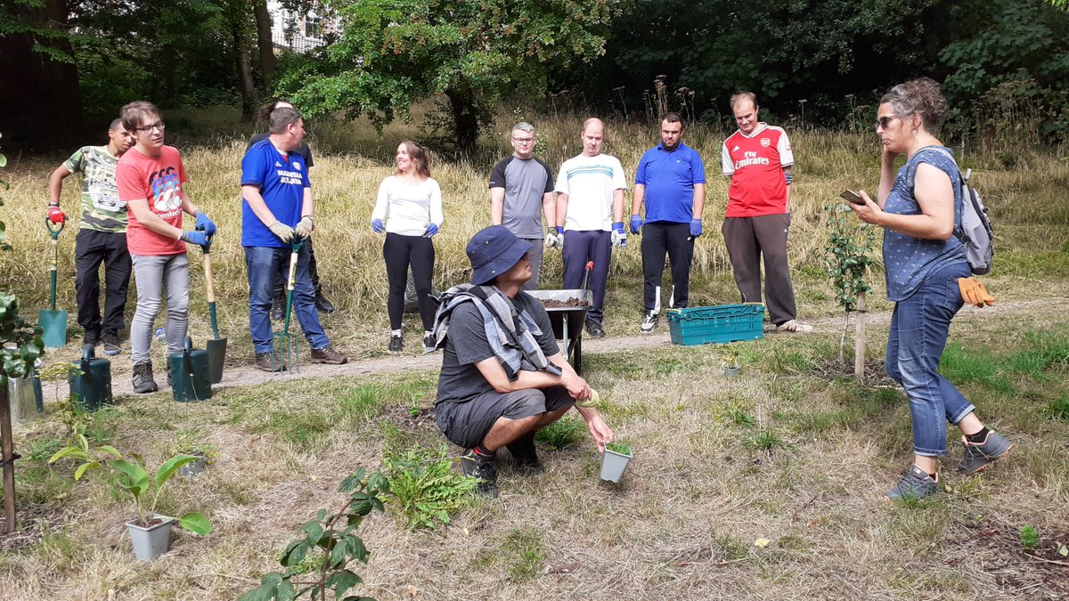 Helped to create a Food Forest at The Kymin with @GrowingPenarth also watered the orchard trees and put mulch down. Great day @InnovateTrust @WCVACymru #biodiversity #wellbeing #nature