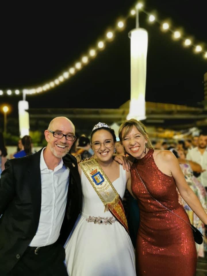 CompromisBLO's tweet photo. 🎉Encarem la recta final de les nostres Festes amb un munt de vivències i bons moments a la butxaca. 

Retrobaments amb amistats, amb la música i amb l'ambient al carrer.

😍🤩Com ens agrada Benicarló en festes! 

#BenicarlóEnFestes #Festes2022 https://t.co/38C0W9J1sZ