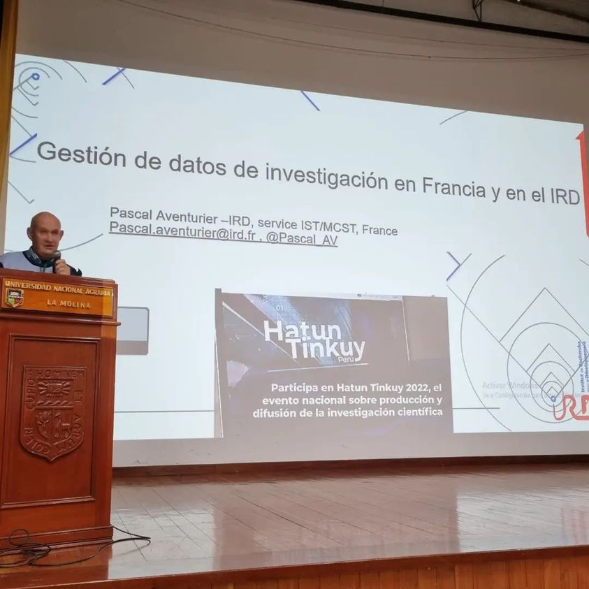 Pascal_Av's tweet photo. #hatuntinkuy2022  #perú #cienciaabierta #françia #IRD_fr Las diapositivas de mis presentaciones de Hatun Tinkuy están en https://t.co/66xXmdsBgr https://t.co/2wP6cyaRQ0