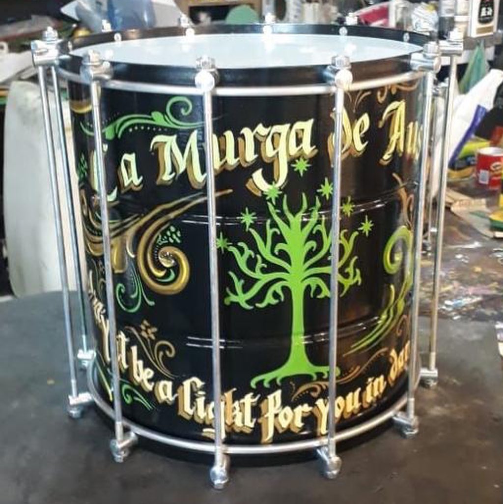 LaMurgaATX's tweet photo. ‼️STOLEN ‼️ 

Last night one of our murga member’s repique was stolen from the South Austin (West Congress/ St Elmo) area. Please be on the lookout and inform us if you come across it on Craigslist, Marketplace or any other selling site. 🙏🏼 @LosVerdesATX @AustinFC https://t.co/i92dwwBqa3