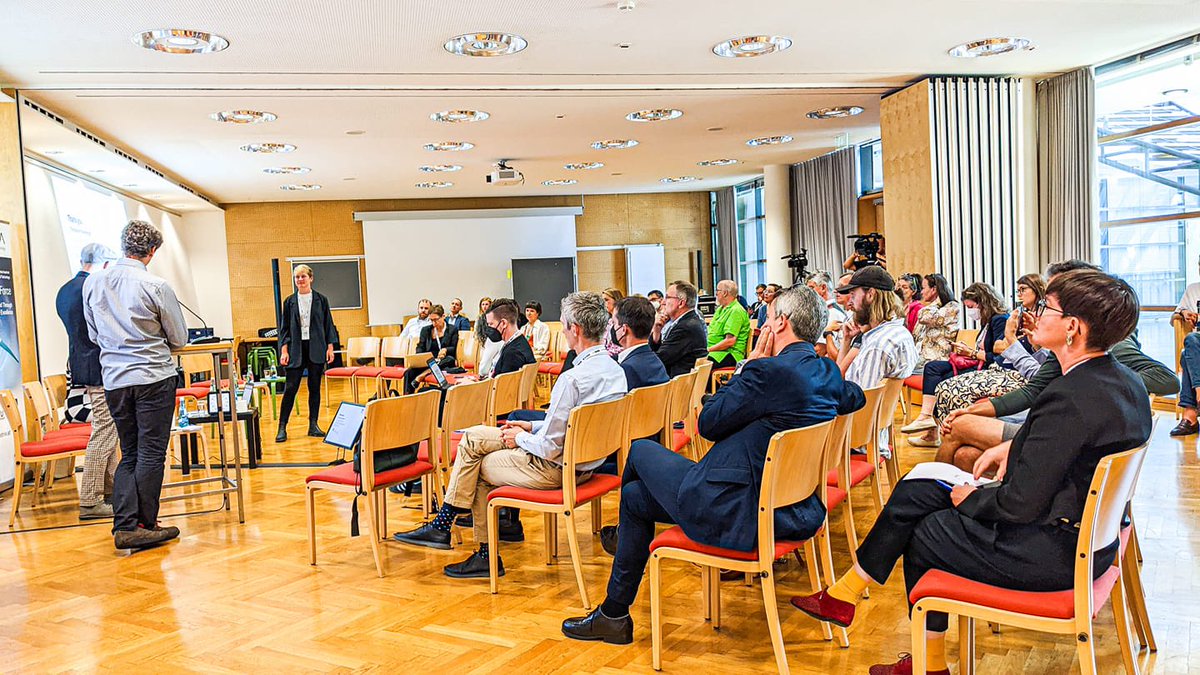 CTSWien's tweet photo. Thanks to @benwagne_r @cfrauenberger @AstridSchoeggl and all our panelists and guests for an exciting content session at the @forumalpbach on the (R)evolution of socio-technical hybrids! #efa22 #EFA2022 #efatec https://t.co/b8AYDBtPve