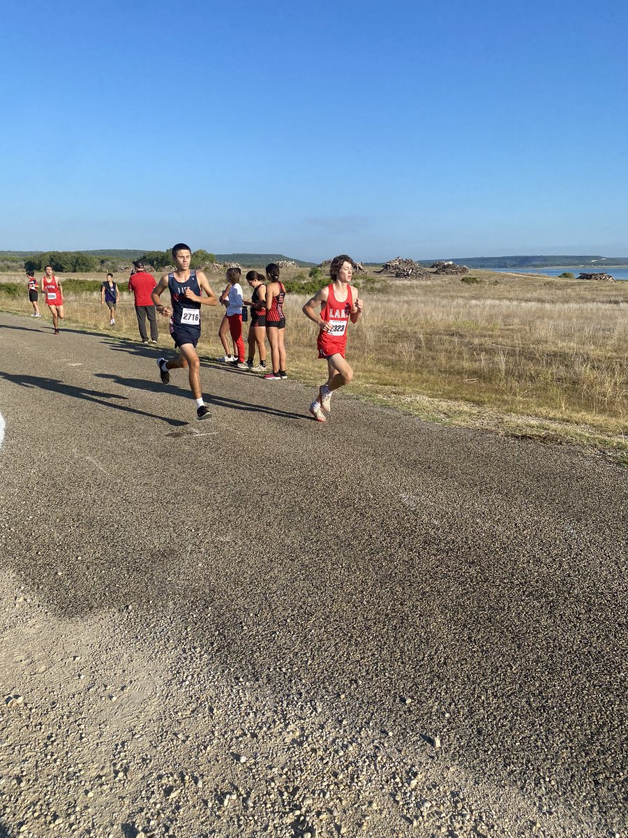 _Coach_SJ's tweet photo. Varsity boys @Bronco_CC led by Samuel Yarbrough compete at BLORA this morning! #runfastrunfar https://t.co/DEg7JoDCZ8