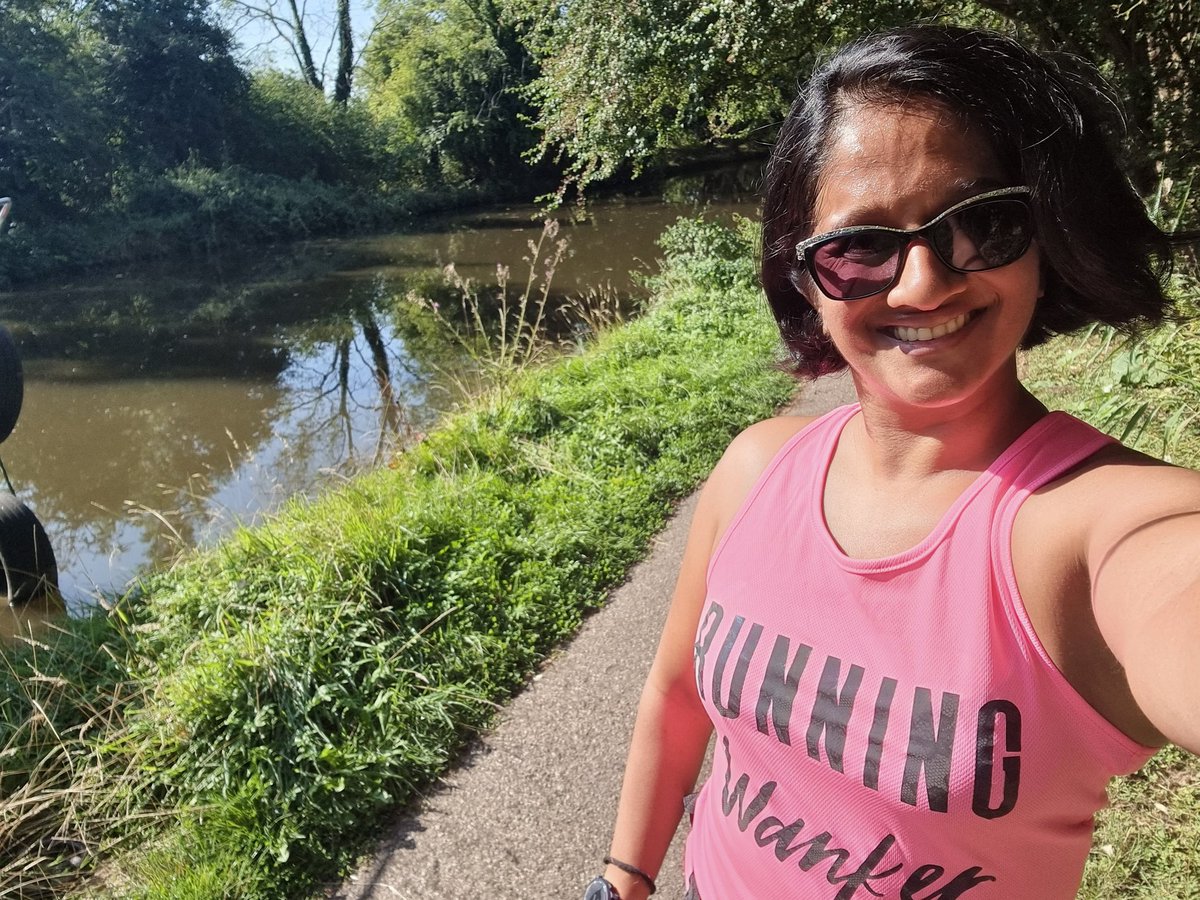 TheFitRunner's tweet image. Realised I started a bit later for work today so I went for a run

Face planted a few overgrown bushes and now feeling a bit moist...

It's the fastest 5k I've done in a long time😃

Now watching the world go by😊

#runningpunks #ukrunchat #runningwanker @runningpunks @UKRunChat