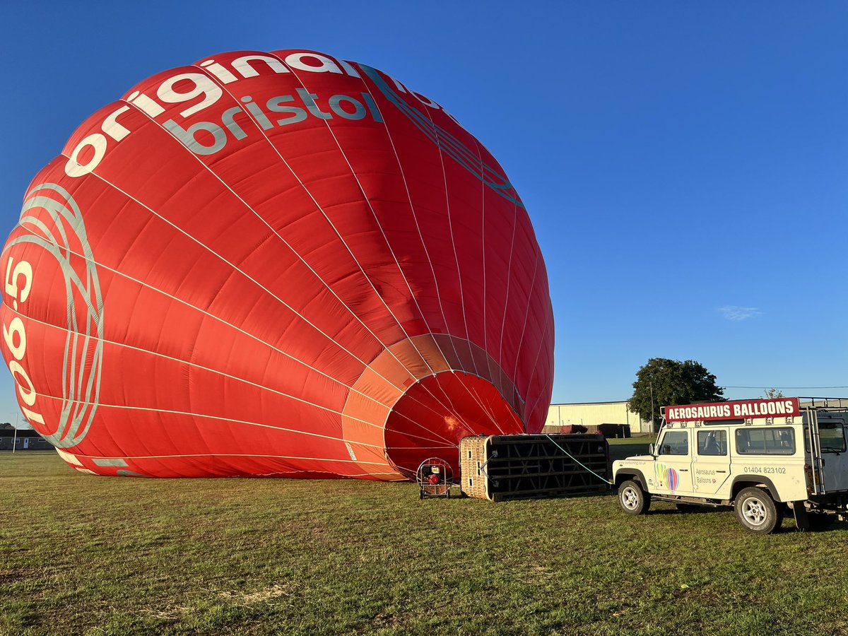 CA_BrownHist's tweet photo. Another item ticked off the bucket list! Thank you @balloonist for a spectacular morning, including champagne at 0915! Worth the 0430 wake up. #views #awesome #beautifulday https://t.co/T1t4qDOTzI