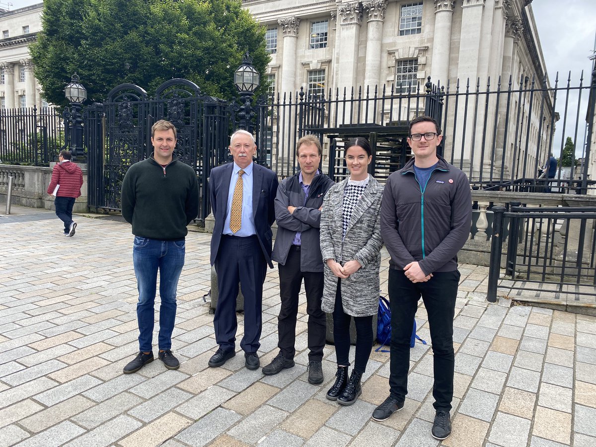 Conradh na Gaeilge ⭕️ (@cnag) on Twitter photo 🚨BUA SAN ARD-CHÚIRT <a href="/CnaG/">Conradh na Gaeilge ⭕️</a>🚨
Dearbhaíonn an Breitheamh Scoffield gur "sháraigh" an Feidhmeannas Alt 28D, d'Acht TÉ, & go raibh sin "mídhleathach", nuair a theip orthu Straitéis don Ghaeilge a chur i bhfeidhm. Ba cheart d'Fheidhmeannas nua an Straitéis a shocrú "gan mhoill." 🚨BUA SAN ARD-CHÚIRT <a href="/CnaG/">Conradh na Gaeilge ⭕️</a>🚨
Dearbhaíonn an Breitheamh Scoffield gur "sháraigh" an Feidhmeannas Alt 28D, d'Acht TÉ, & go raibh sin "mídhleathach", nuair a theip orthu Straitéis don Ghaeilge a chur i bhfeidhm. Ba cheart d'Fheidhmeannas nua an Straitéis a shocrú "gan mhoill."