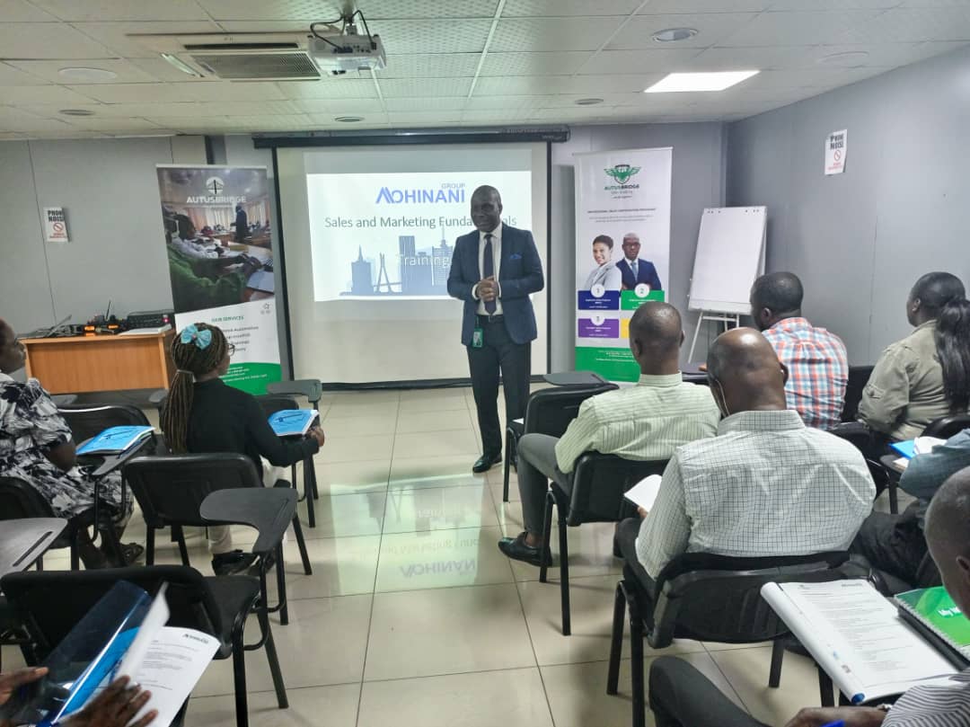 AutusBridge's tweet photo. Organizations must invest in their employees to achieve exceptional results.
Here are some photos from our recent training with @MohinaniGroups.
#upskill #salesacademy #salestraining #sales #salescareer #salesprofession #salesjob #career #ASUU https://t.co/eBgqKrtbbj