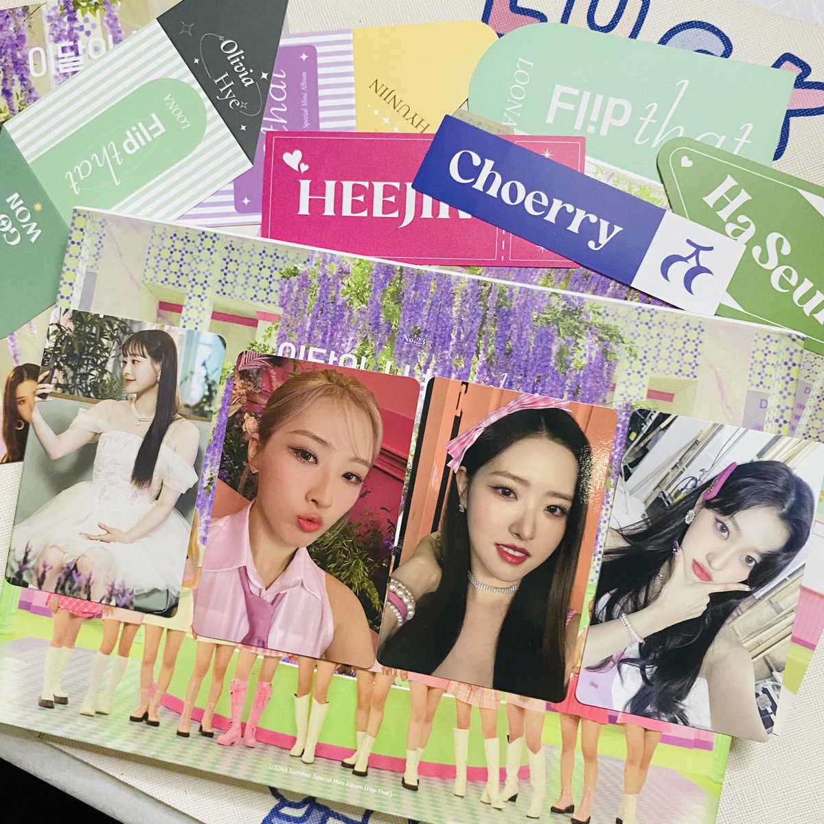 — 💌 #iyahmails

HAHAOWHDJEBD PULLS KO NAIIYAK AKO WALANG HYUNJIN 🥹💔💔 thank u so much po <a href="/jymmi__/">slow</a> &lt;33 for securing this 2 me. grabe nakakaiyak yung hyeju na ribbon + choerry pogi 😭 #enjjoyed