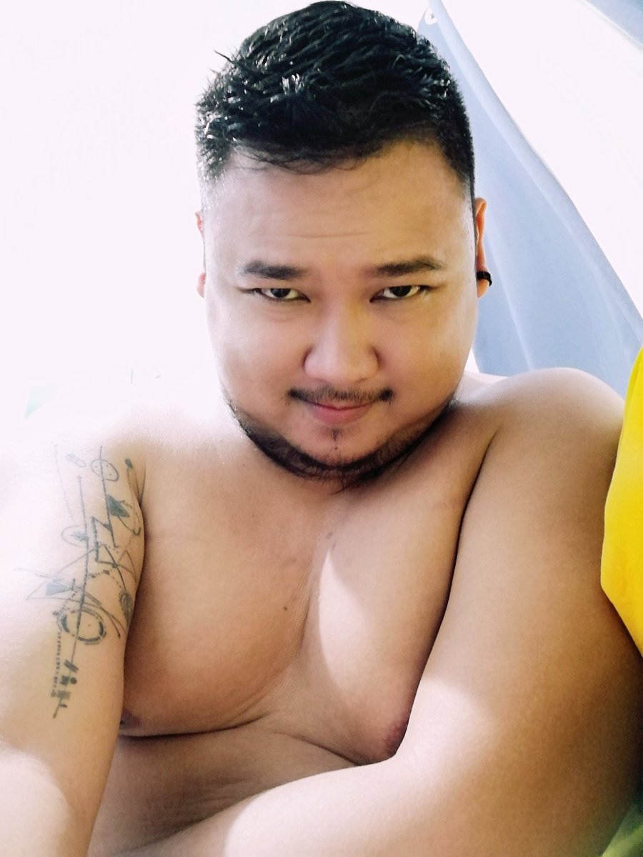 KINtobleron11's tweet photo. Grabe ang pawis ng ferzon maulang gabe.
#weekendDuty #JustGotHome https://t.co/DnuO3JPTfQ
