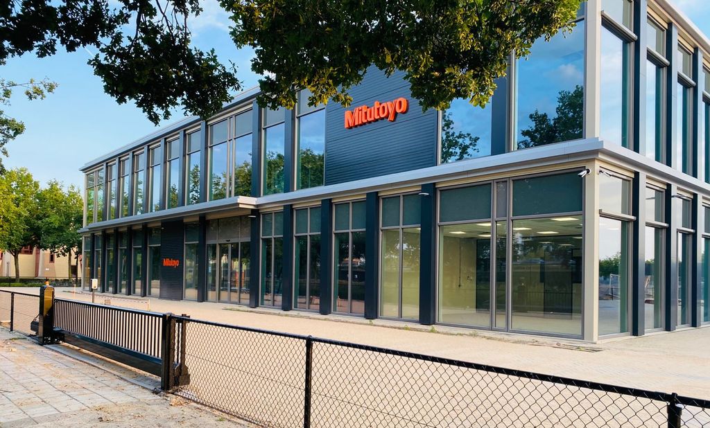 JBTechnl's tweet photo. Work in progress... Bijna klaar voor oplevering 👍
https://t.co/sKe5obrhnt #teamJB #JBTech #Mitutoyo https://t.co/GUBLLqxR0e