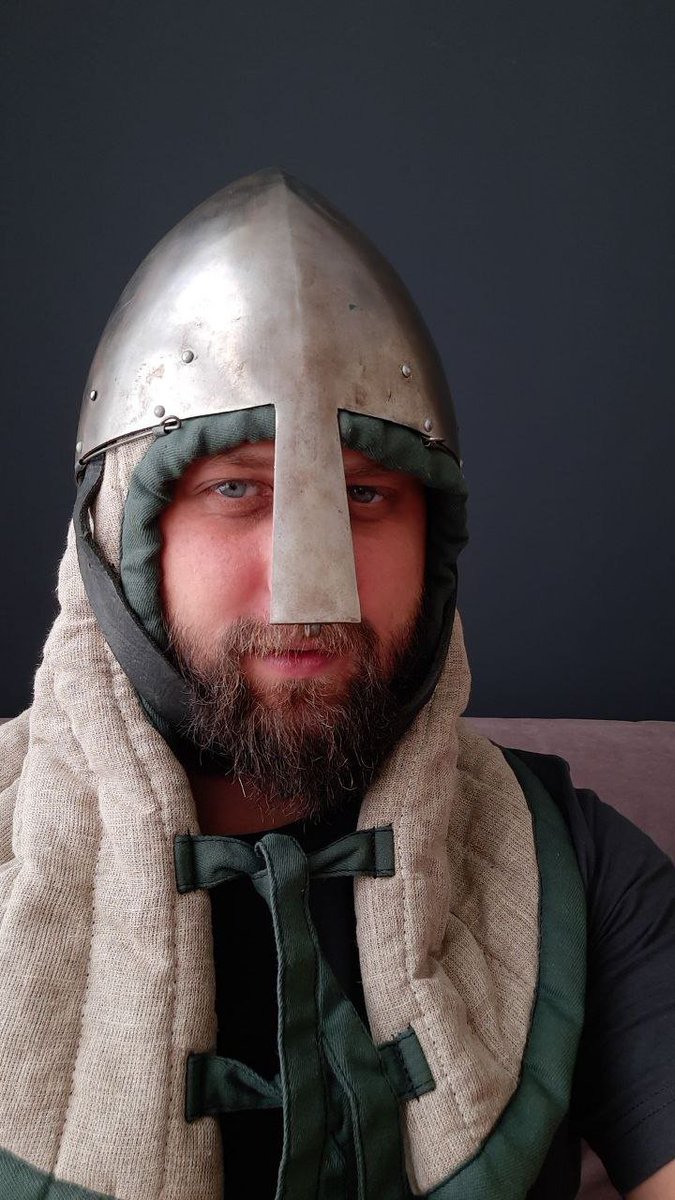 Баженов tweet media