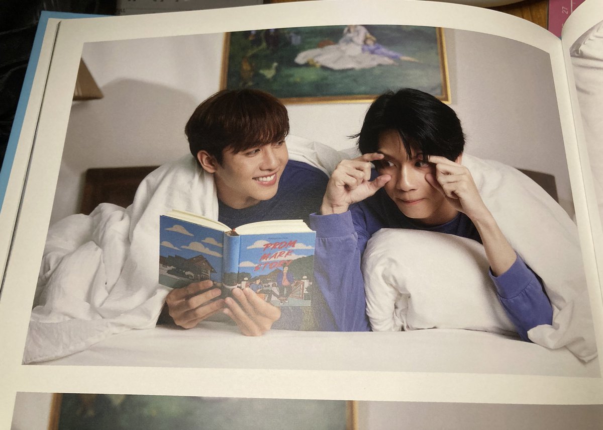 02polkal's tweet photo. เด็กเล็กมาถึงบ้านแล้ววว ~ น่ารักมากเลย 😭😭 โฟโต้บุ๊คแต่ละรูปน่ารักมั่กๆ
#dtacxprommark
#prompayy
#MSIWAT
#พร้อมมาร์ค https://t.co/KDSKEJegy4